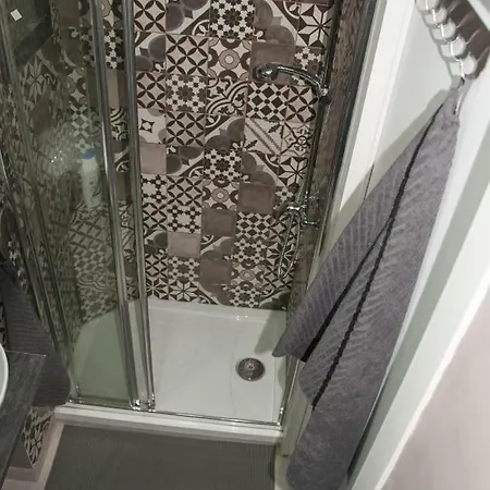 Plaza De Toro Studio Homestay szállás